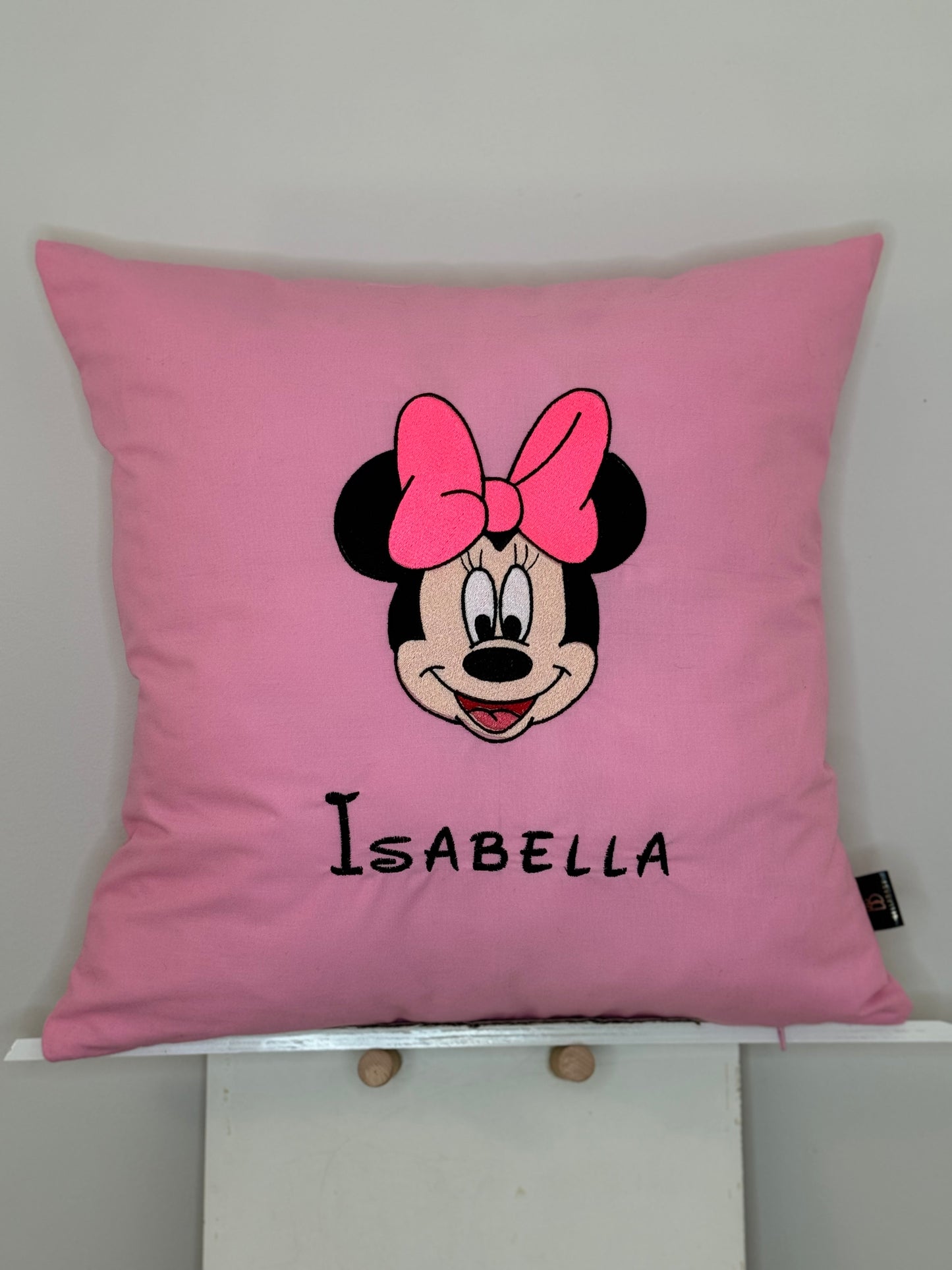 🎀Minnie Mouse-Custom Pillow🎀