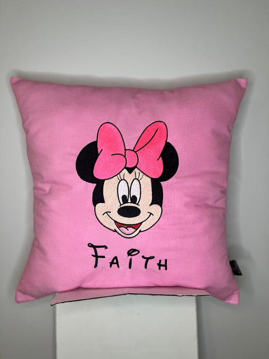 🎀Minnie Mouse-Custom Pillow🎀